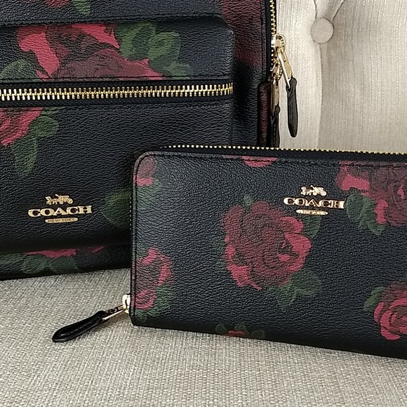 NWT Coach Jumbo Floral backpack and wallet set - Picture 2 of 8